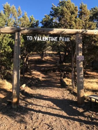 Trailhead for Valentine Peak